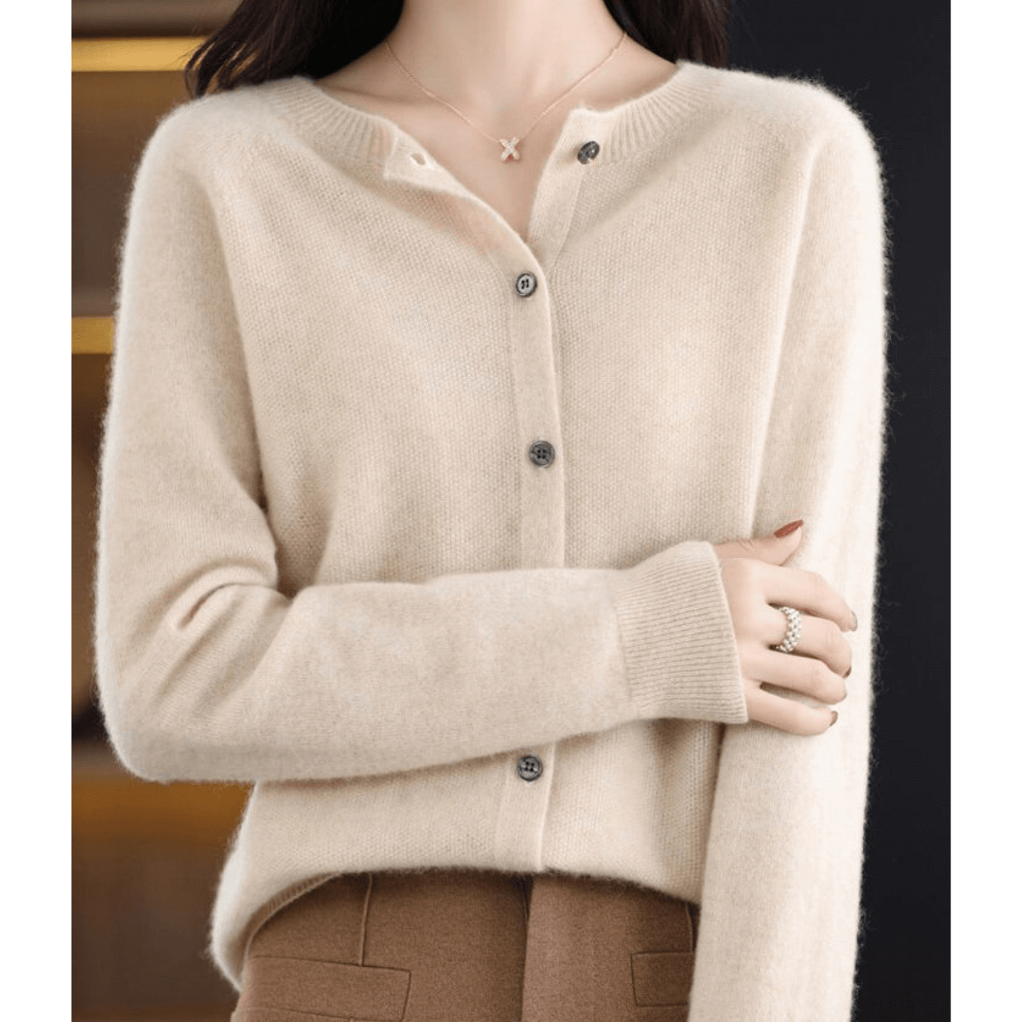 Ladies Fine Knit Cardigan with Round Neck – Woolly Look