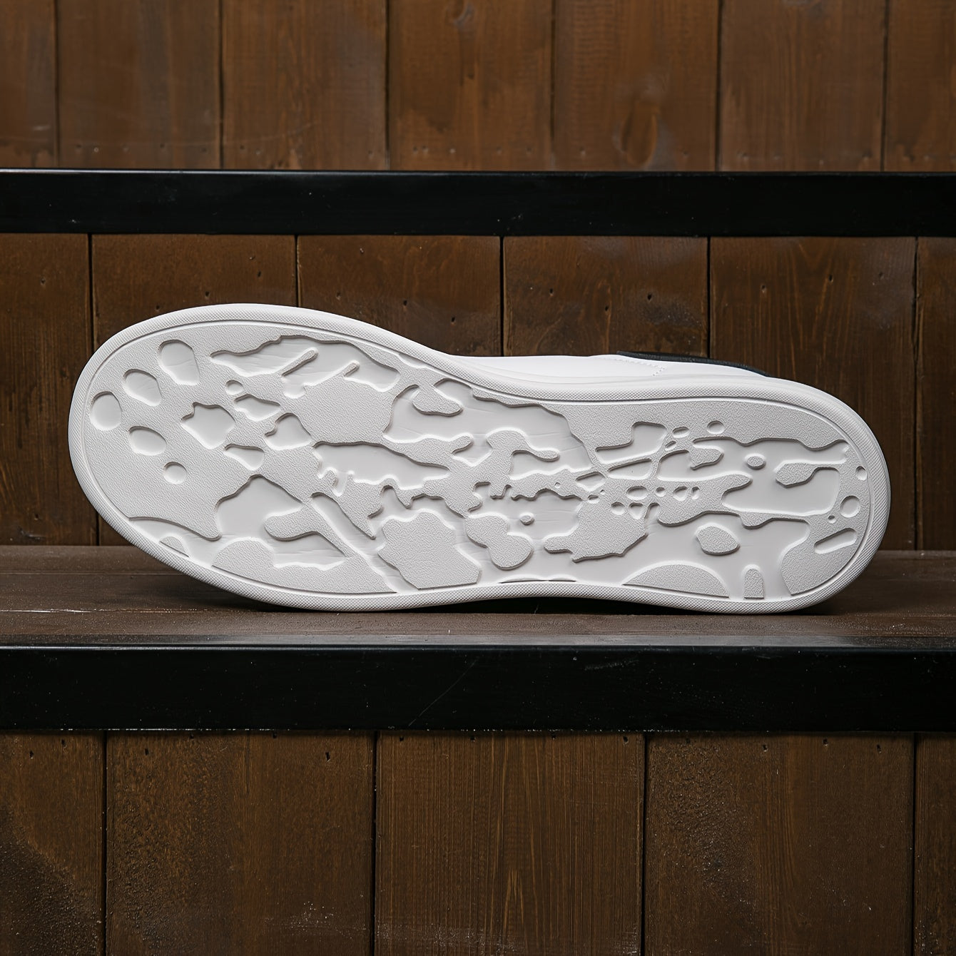 Women's Sneakers in White Leather – Timeless, Comfortable & Versatile