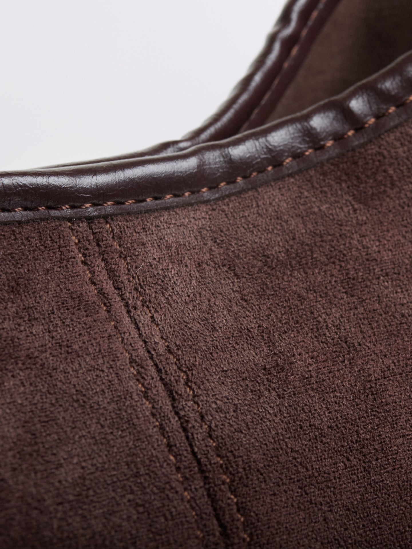 Halfronde Vegan Leren Tote Tas – Stijlvol, Praktisch & Duurzaam