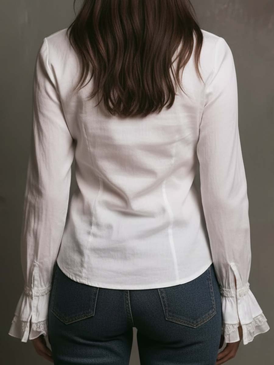 Isabella – Dames Blouse met Kantdetails en Ruches
