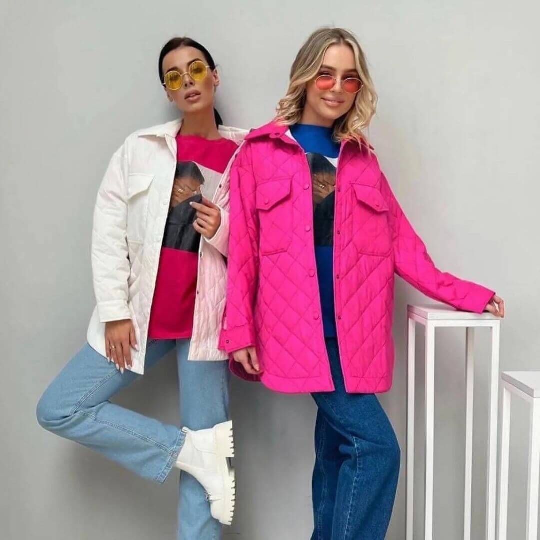 Klassieke Gewatteerde Damesjas met Drukknoopsluiting en Tailleceintuur