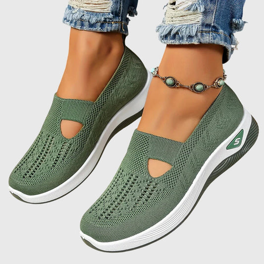 Lunara | Comfortable Orthopedic Slip-Ons for Walking and Daily Use