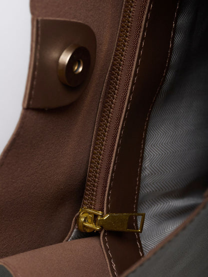 Halfronde Vegan Leren Schoudertas – Elegant & Ruim voor Dagelijks Gebruik