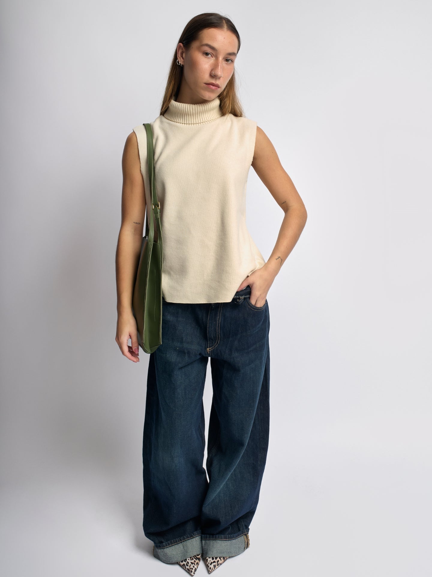 Halfronde Vegan Leren Schoudertas – Elegant & Ruim voor Dagelijks Gebruik