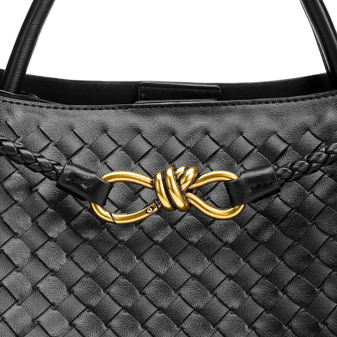 Luxury Shoulder Bag for Women – Elegant, Durable & Versatile
