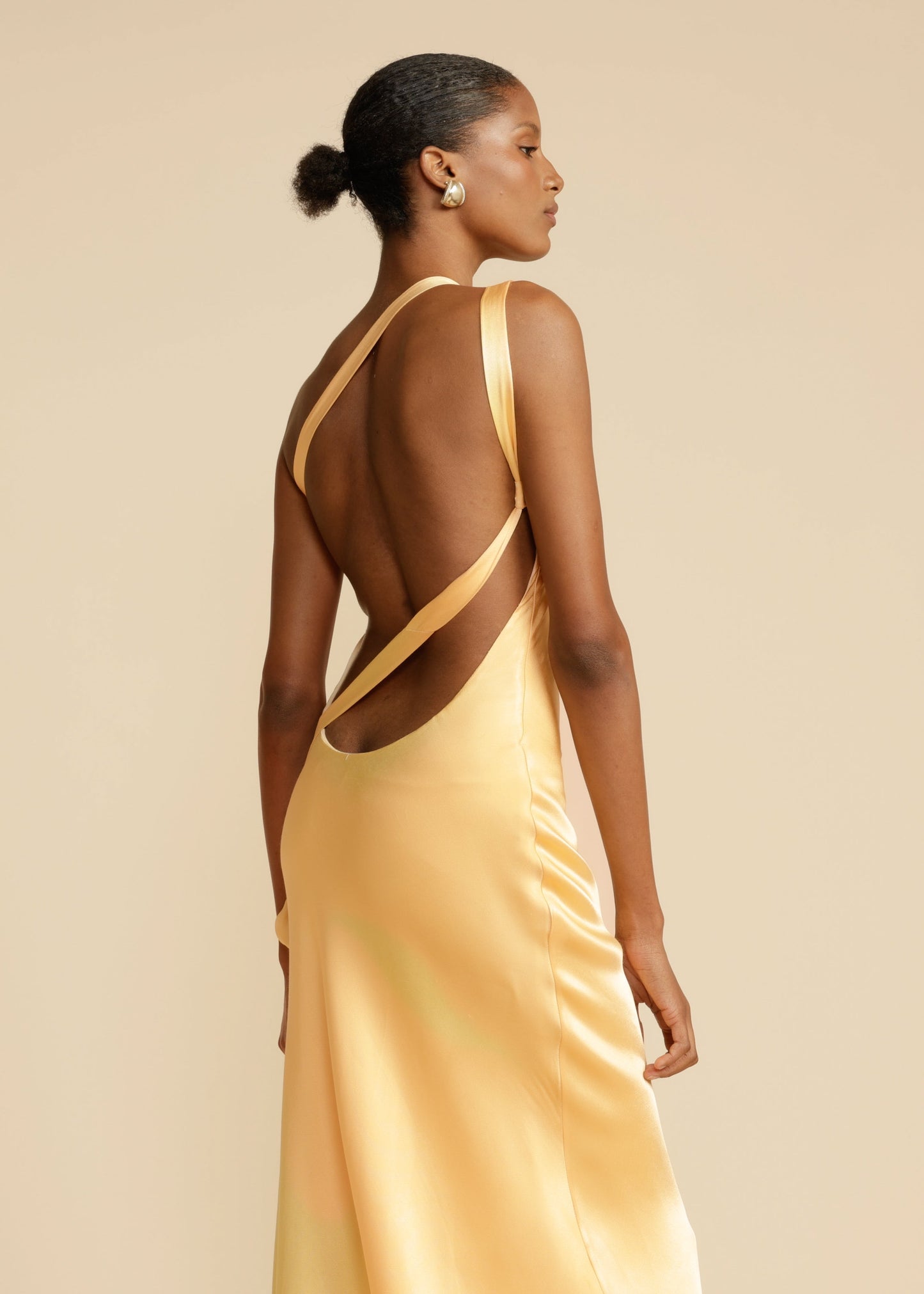 Dames Satijnen Maxi Jurk | One Shoulder & Elegant