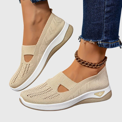 Lunara | Comfortable Orthopedic Slip-Ons for Walking and Daily Use