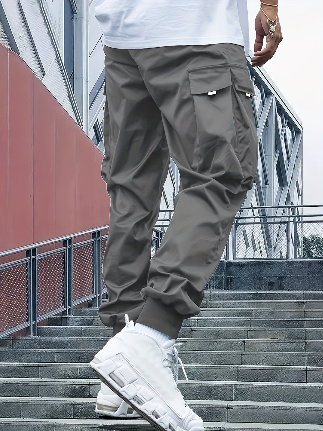 Men's Cargo Jogging Pants – Streetwear Joggers with Pockets and Cuffed Legs