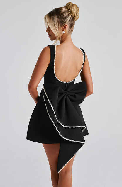 Elara Mini Jurk | Elegante Pasvorm & Moderne Structuur