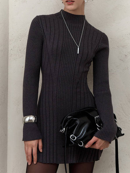 Davies – Dames Ribgebreide Mini Jurk met Mock Neck