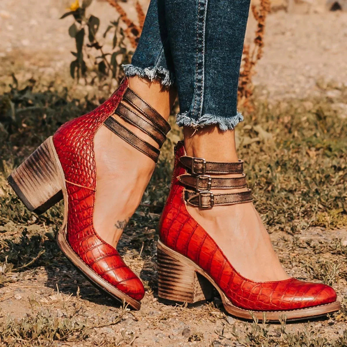 Neda – Stijlvolle Pumps Met Enkelbandje Voor Dames-Dames Pumps, Pumps Met Enkelbandje, Hoge Hakken, Elegante Schoenen, Damesschoenen-Myna Mode-Rood (beperkte editie)-UK 3 / US 5-Myna Mode