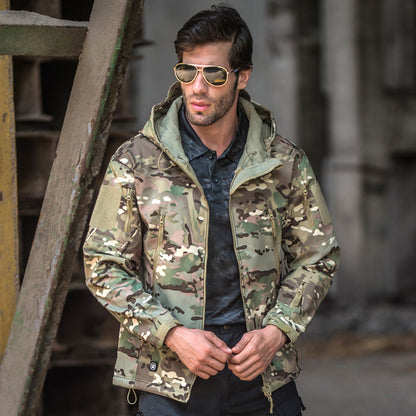 Tactical Softshell Jacket for Men – Waterproof & Windproof Outdoor Jacket