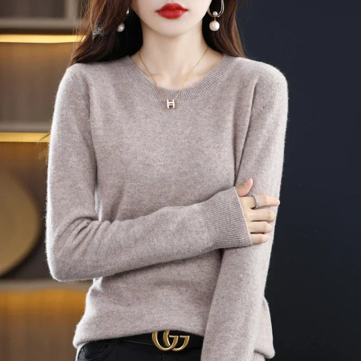 Women's Sweater of 100% Cashmere – Classic Round Neck & Timeless Elegance