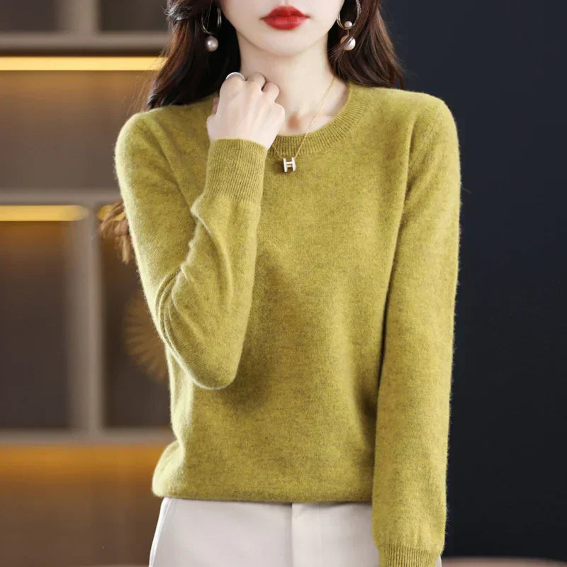 Women's Sweater of 100% Cashmere – Classic Round Neck & Timeless Elegance