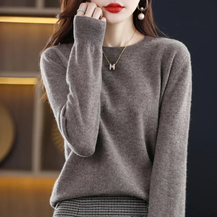 Women's Sweater of 100% Cashmere – Classic Round Neck & Timeless Elegance