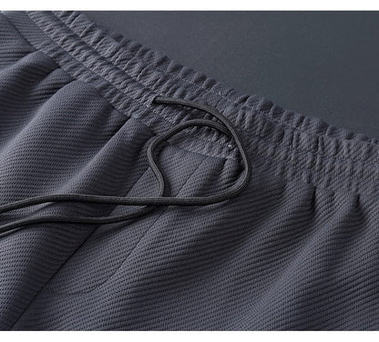 Stylish Men's Tracksuit – Comfortable & Breathable Set