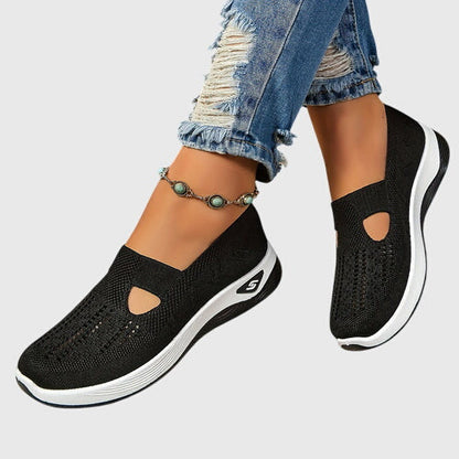 Lunara | Comfortable Orthopedic Slip-Ons for Walking and Daily Use