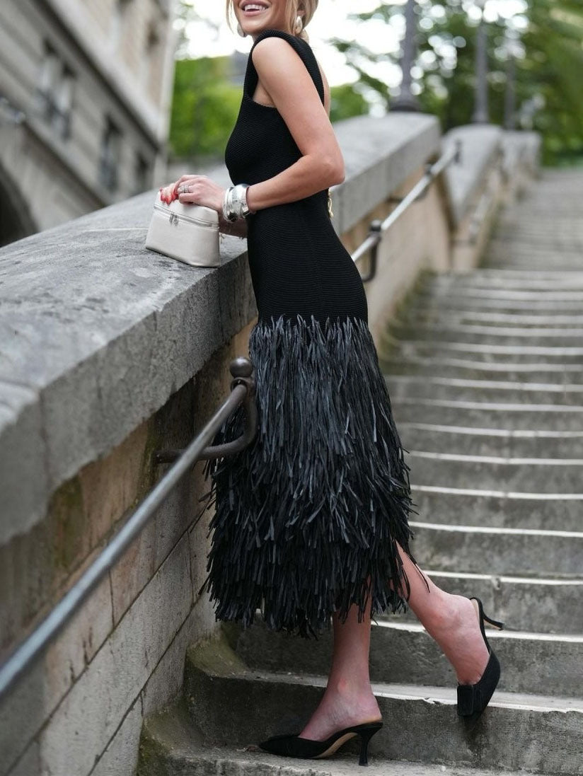 Noiré Fringe Midi Jurk | Elegant Slim Fit & Luxe Avond Look