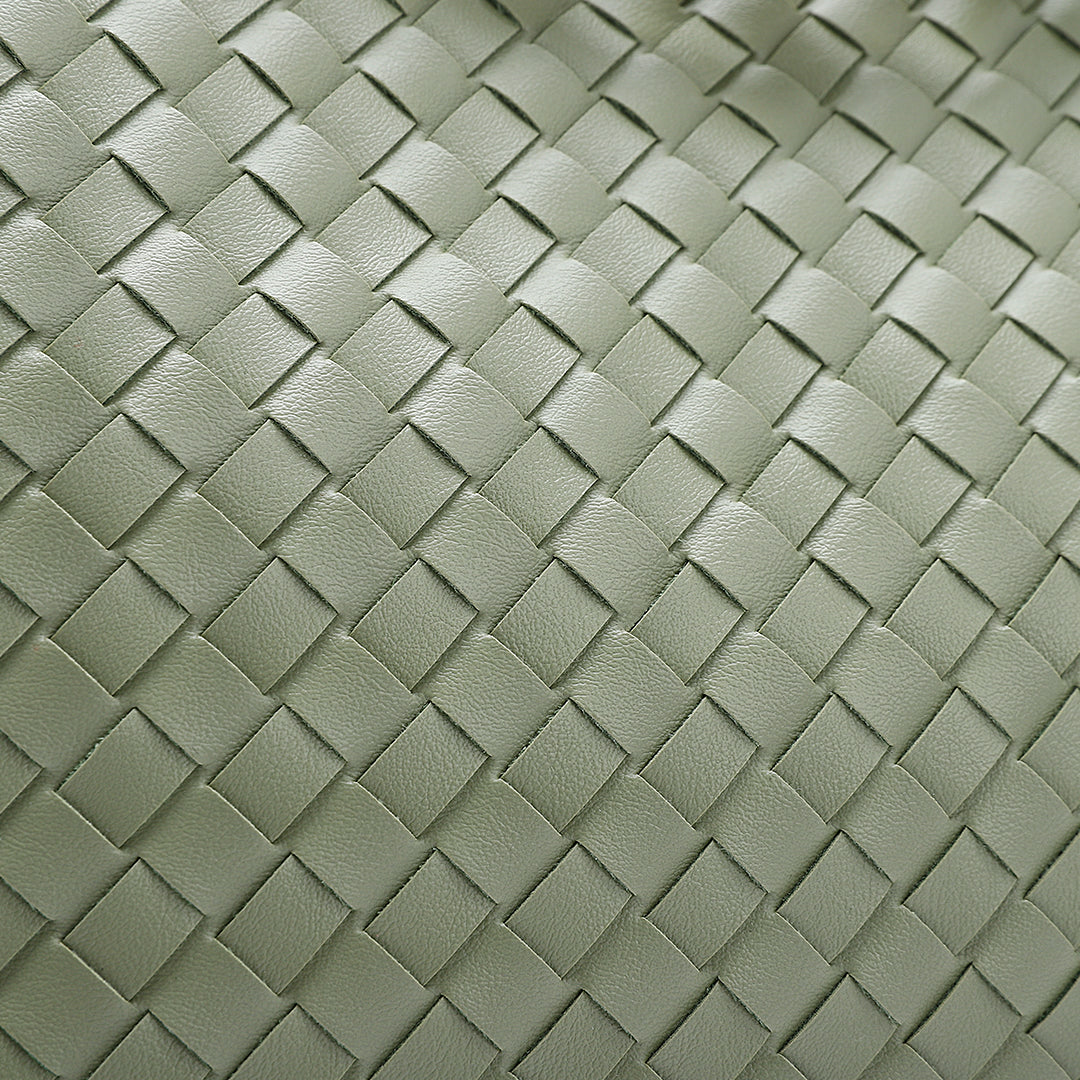 Luxury Shoulder Bag for Women – Elegant, Durable & Versatile