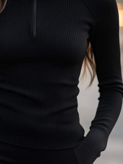 Zwarte Geribde Coltrui met Ritsdetail – Elegant & Comfortabel