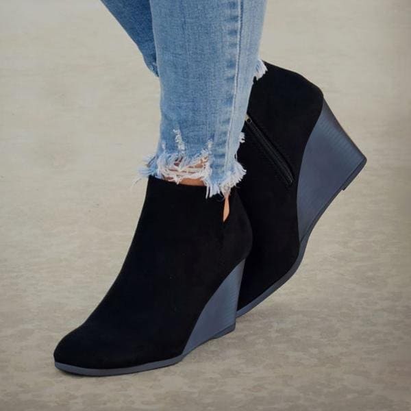 Elegant Women's Ankle Boots with Heel – Suede Look & Timeless Style
