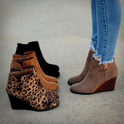 Elegant Women's Ankle Boots with Heel – Suede Look & Timeless Style