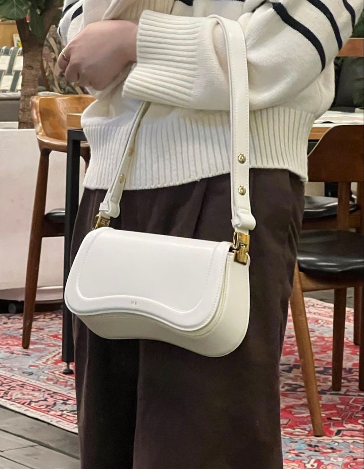 Vegan Leren Schoudertas – Minimalistisch, Elegant & Praktisch voor Elke Dag