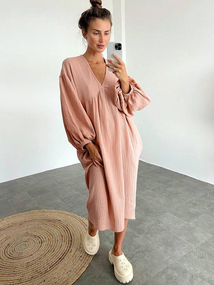 Liora – Dames Midi Jurk met V-Hals en Losvallende Pasvorm