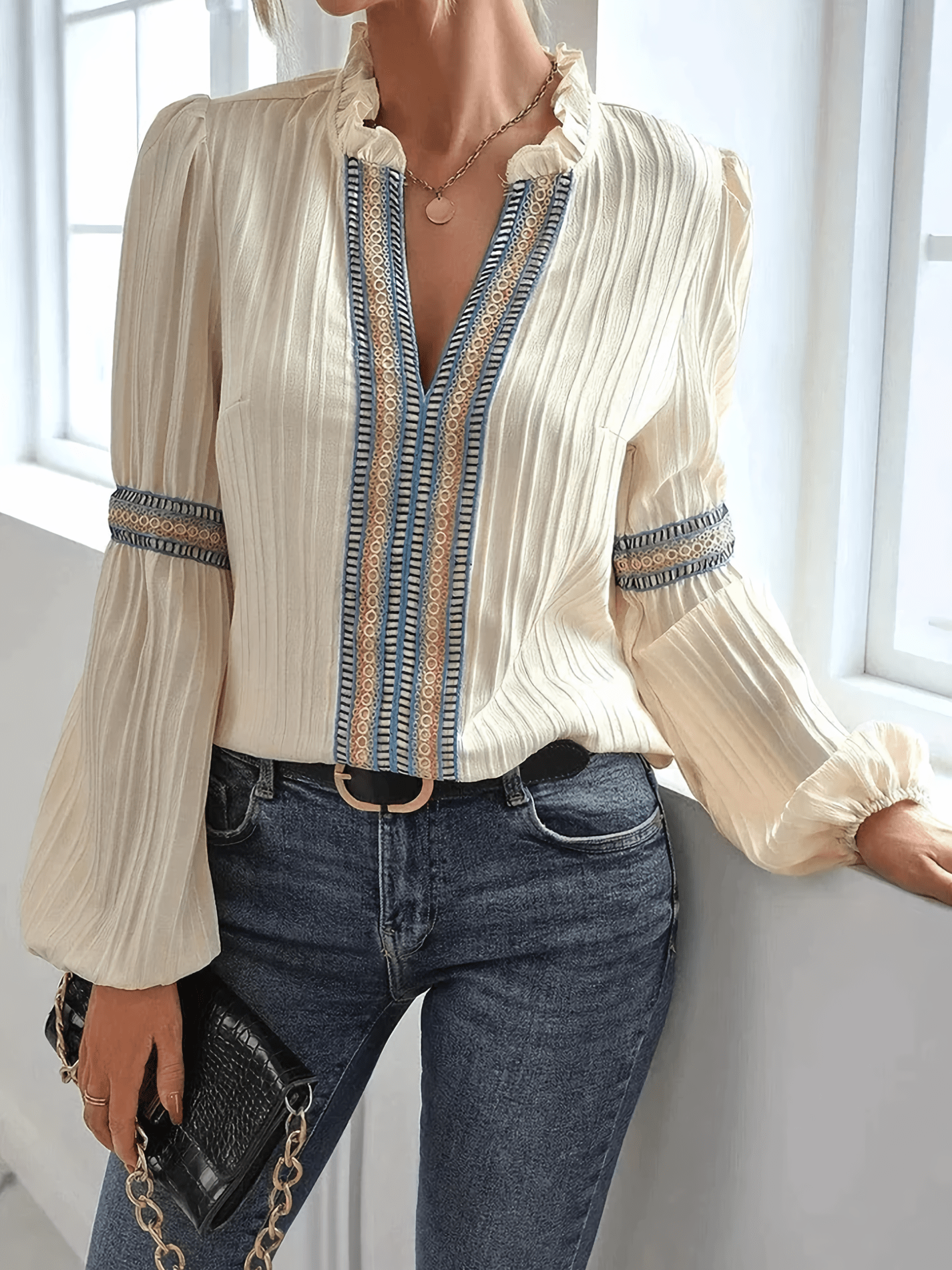Johanna – Dames Blouse met Lange Mouwen en Fijne Plooien