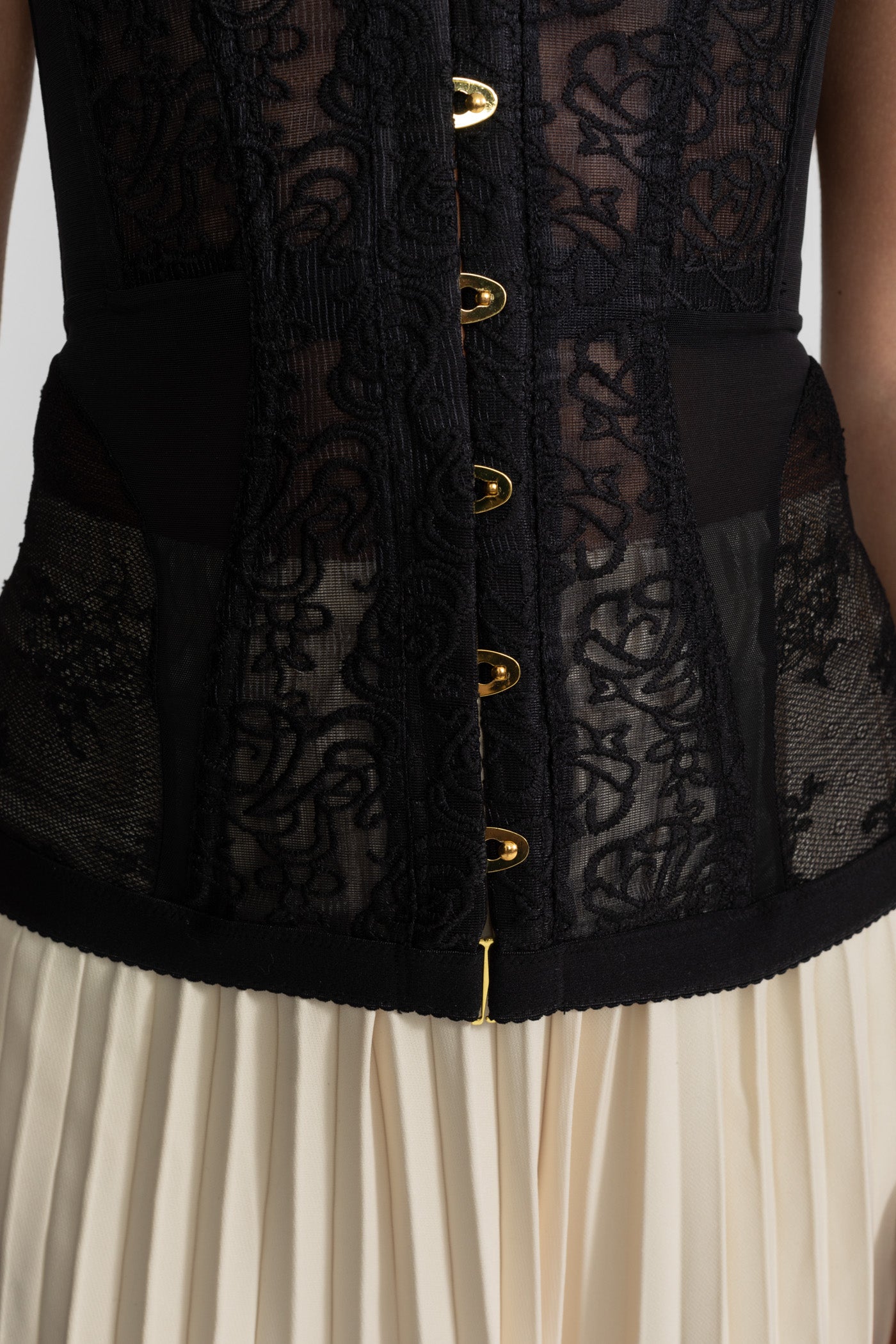 Bandeau Lace Corset Top with Underwire and Front Closure – Zwart
