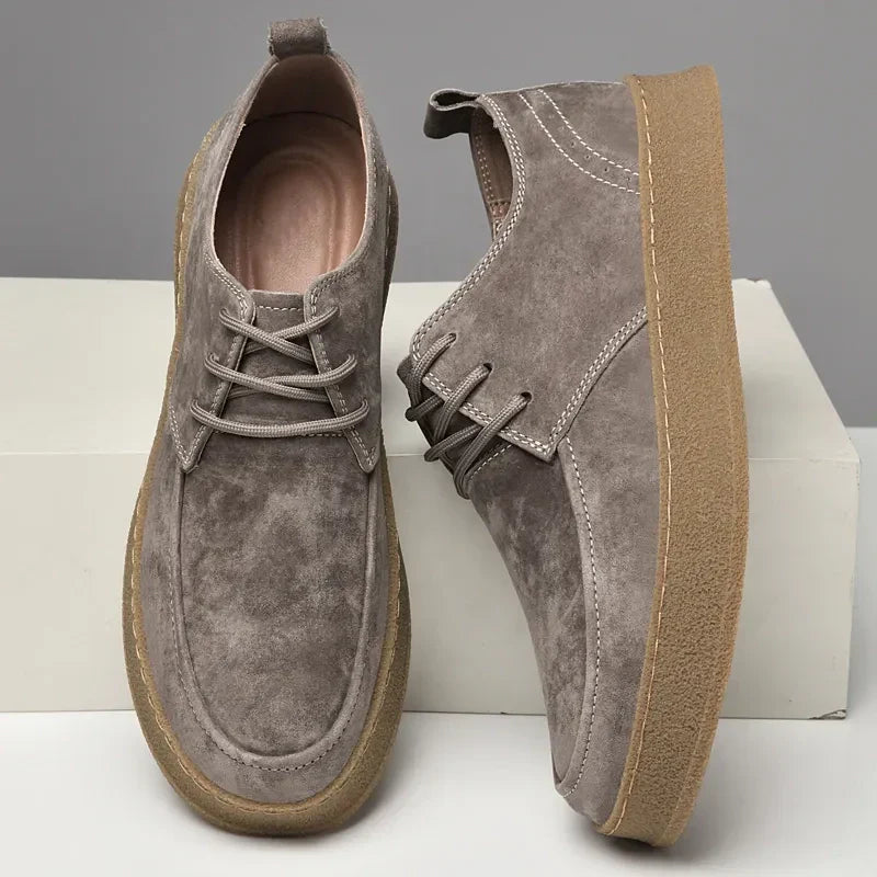 Herren Sneaker aus Wildleder Komfortabel & Elegant
