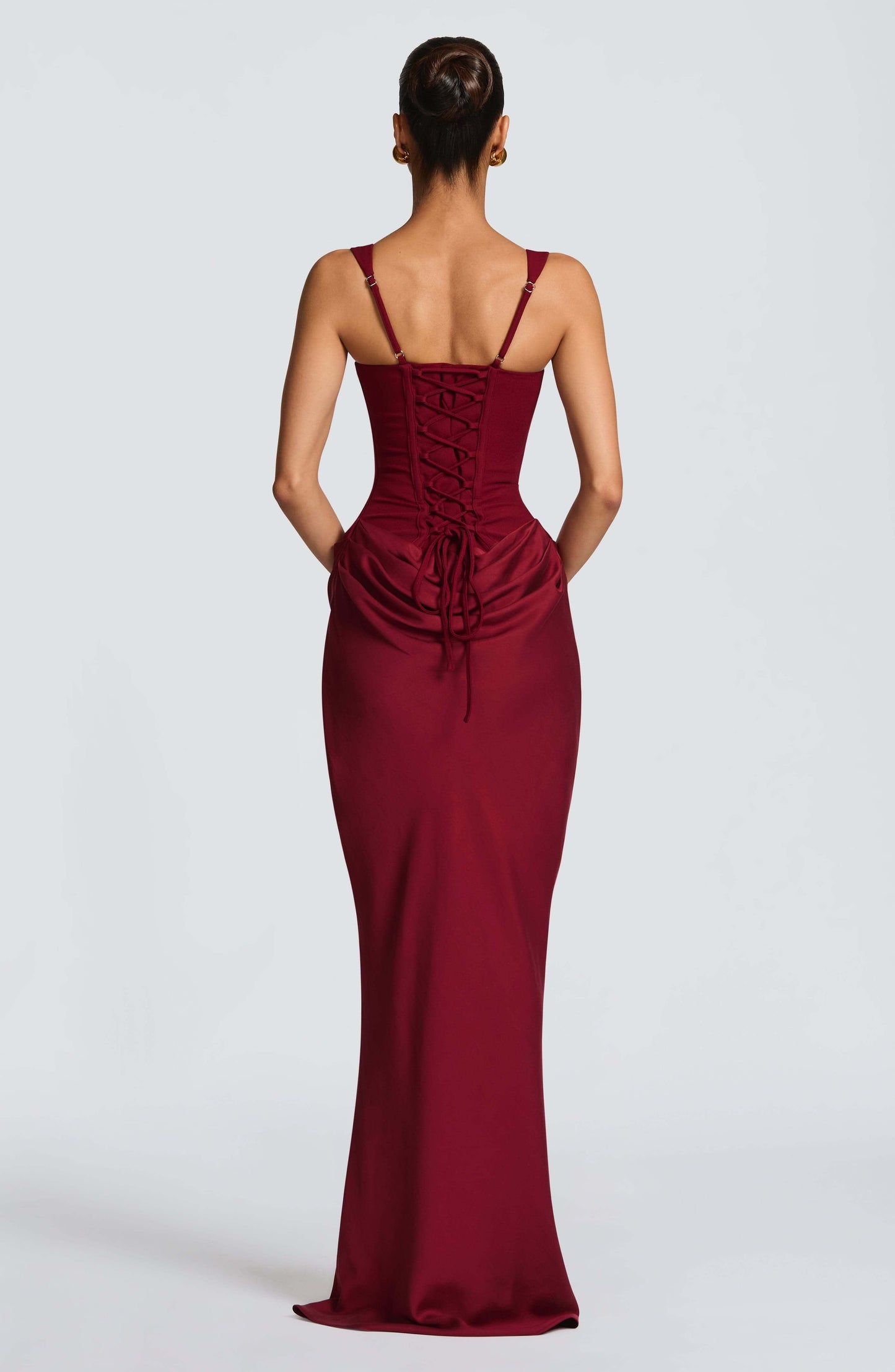 Vivienne | Luxe Satijnen Avondjurk met Gedrapeerde Taille en Maxi Silhouet
