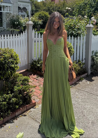 Alice | Geplooide Maxi Jurk met Corset Taille en Halterhals