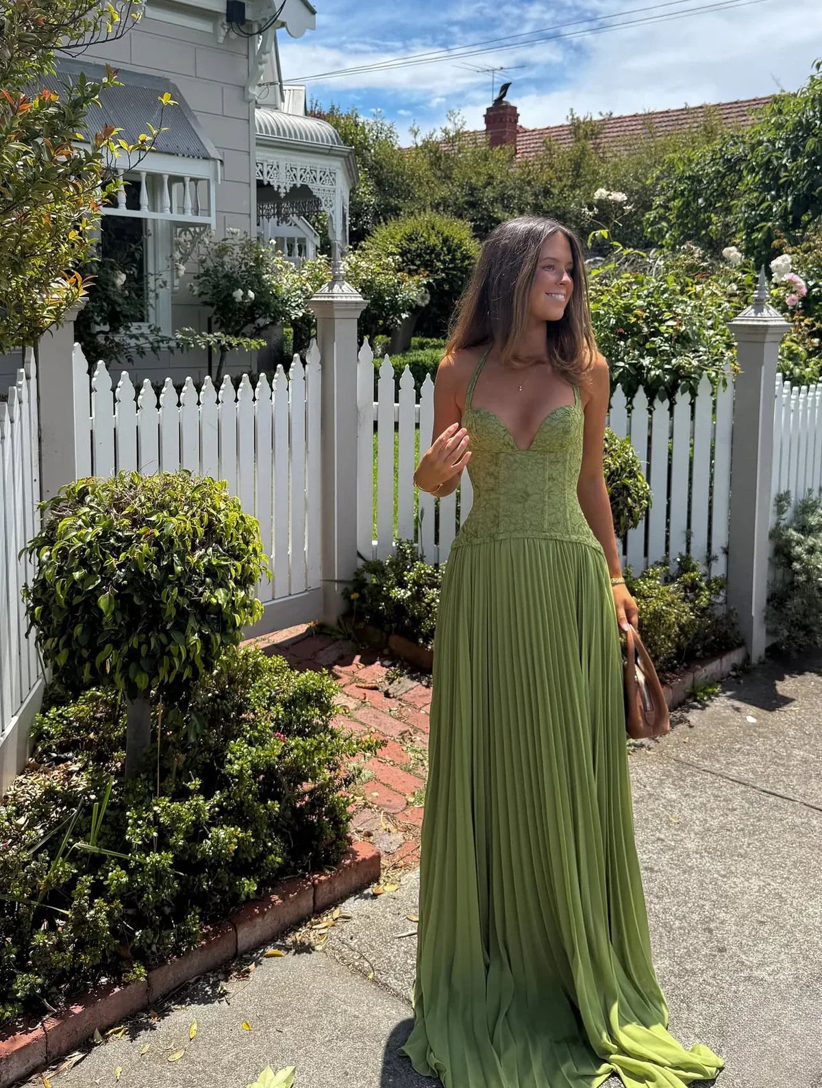 Alice | Geplooide Maxi Jurk met Corset Taille en Halterhals