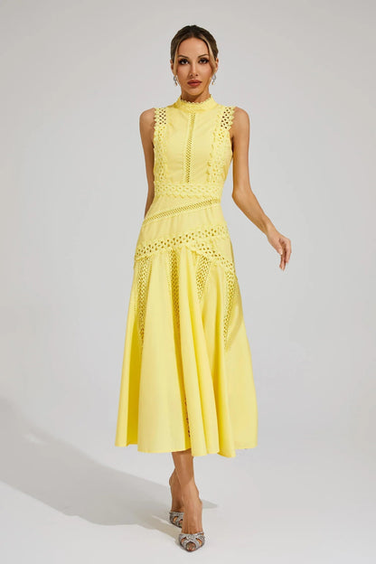 Valerie | Elegante Midi Jurk met Kantdetails en Hoge Hals