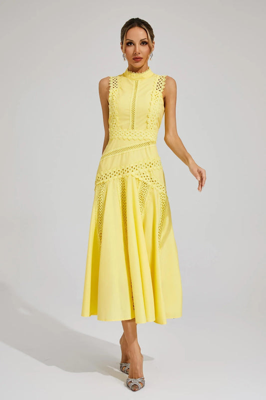 Valerie | Elegante Midi Jurk met Kantdetails en Hoge Hals