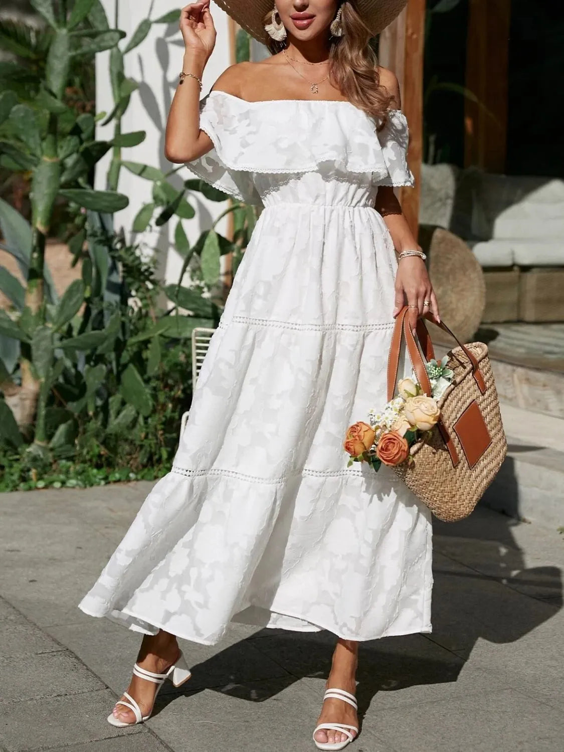 Off Shoulder Maxi Jurk | Luchtige Zomer Jurk met Ruffle Details & Elegante Flow
