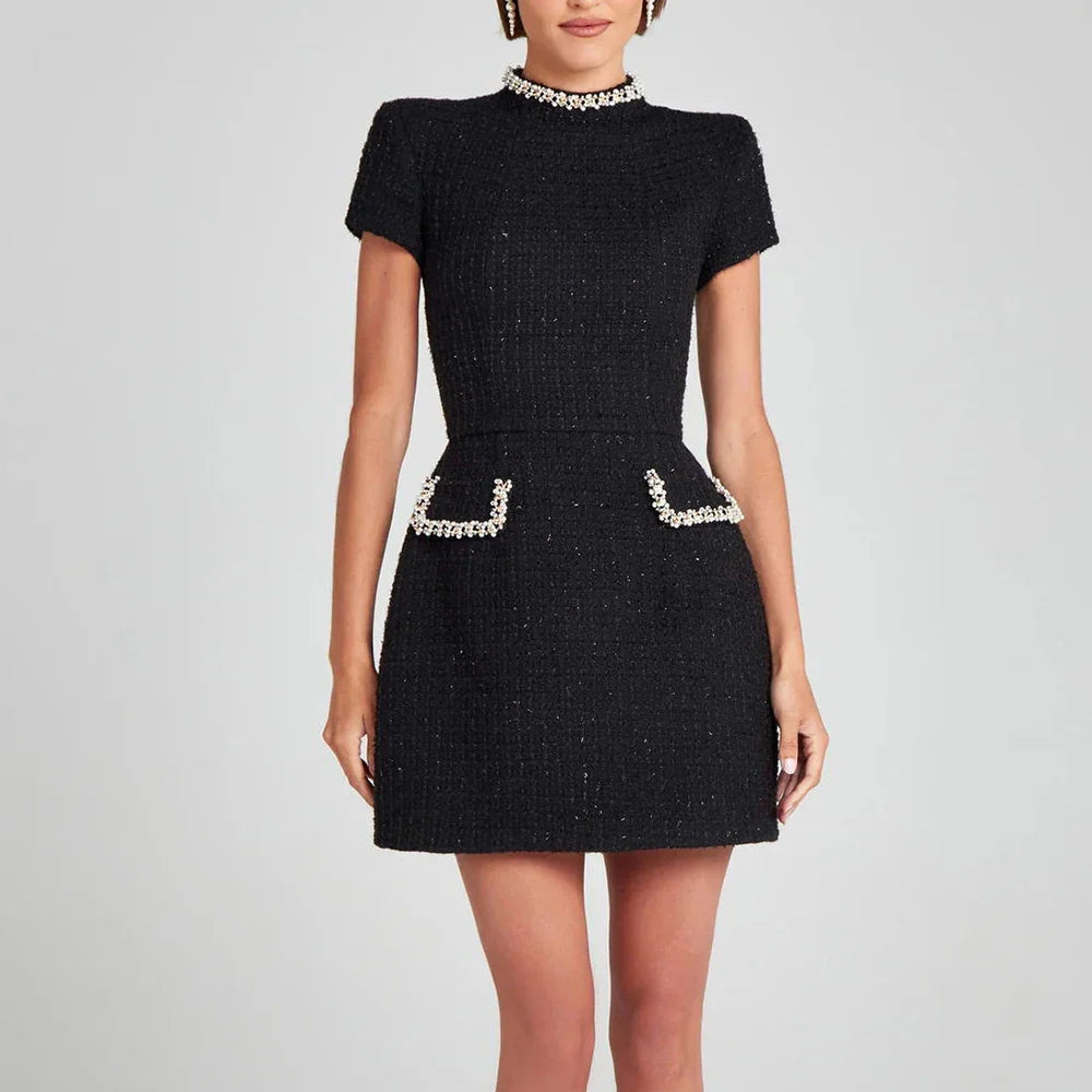 Dames Mini Jurk | Vierkante Hals & Getailleerde Pasvorm-Kleding – Dames – Jurken – Mini Jurken-Myna Mode-Zwart met korte mouwen-S-Myna Mode